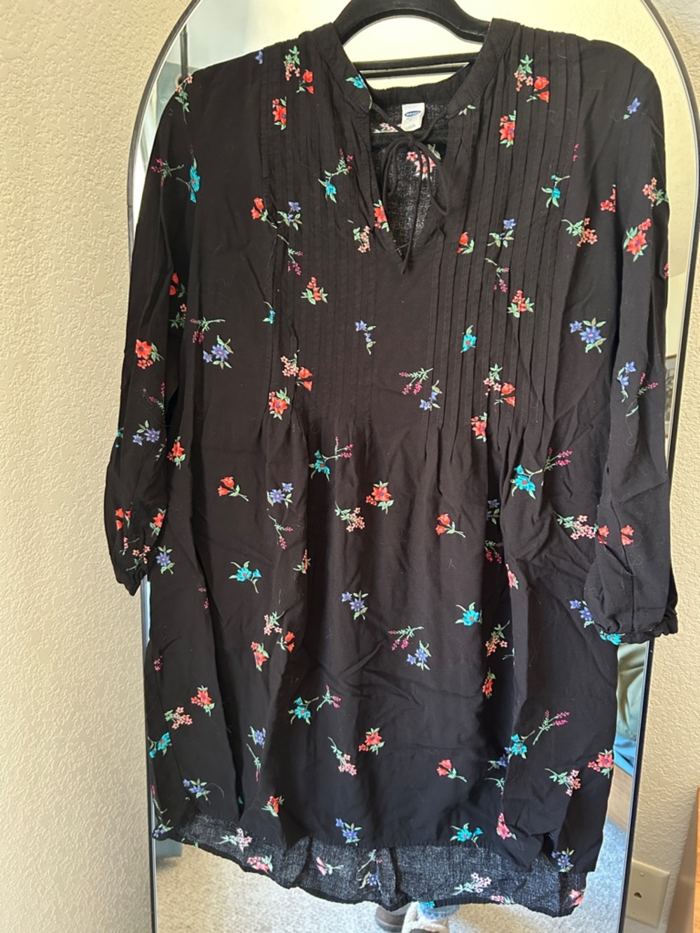 Old Navy Black Floral Peasant Dress